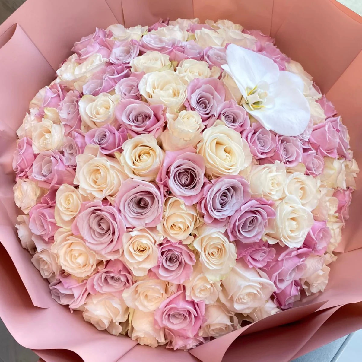 Rose Bouquet in blush tones 