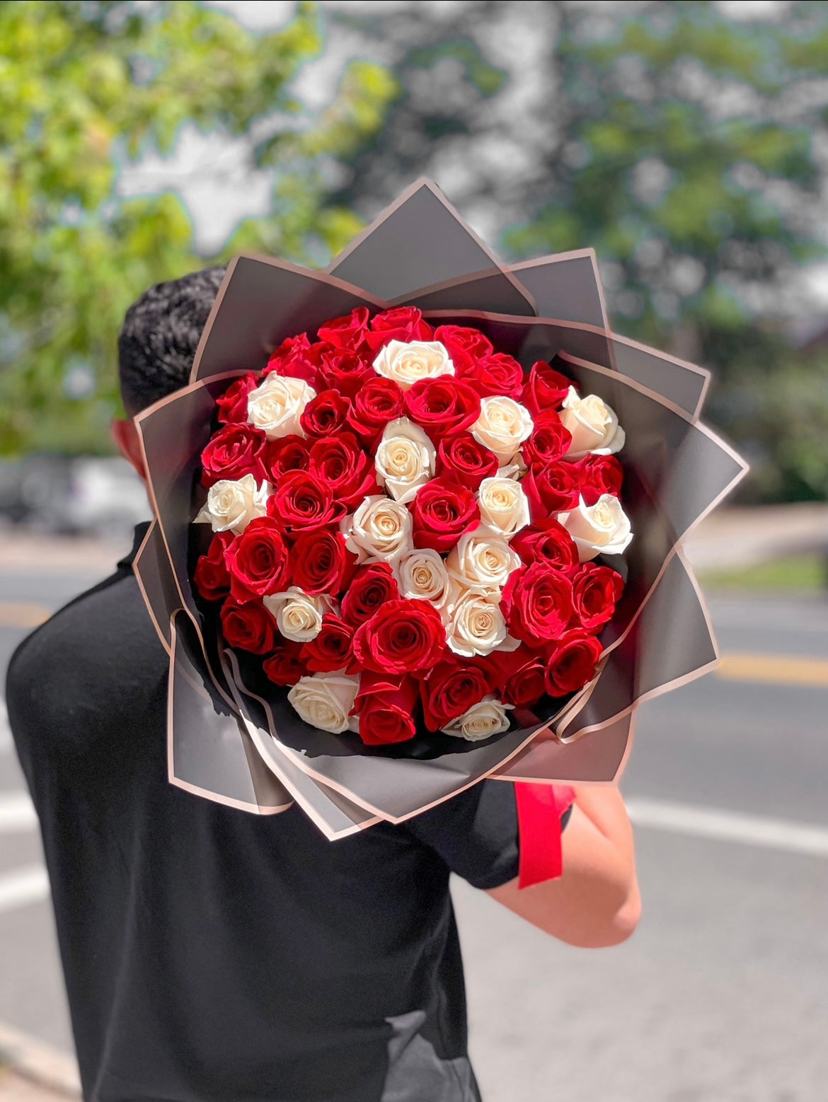 RED ROSE BOUQUET PREMIUM