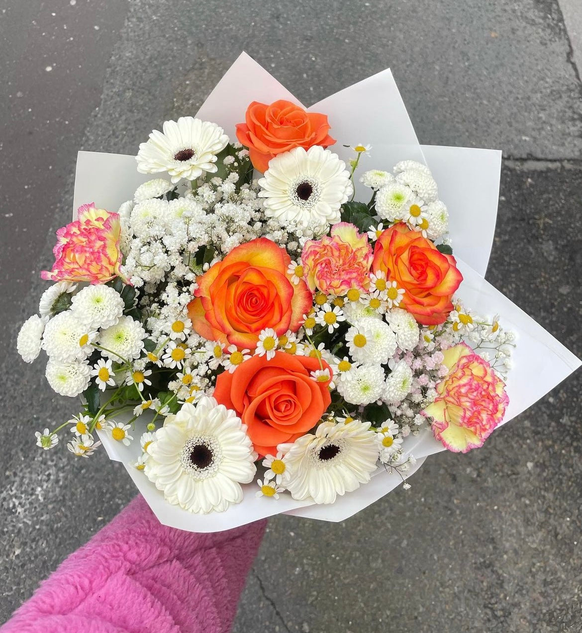 Orange and white Mix flower bouquet