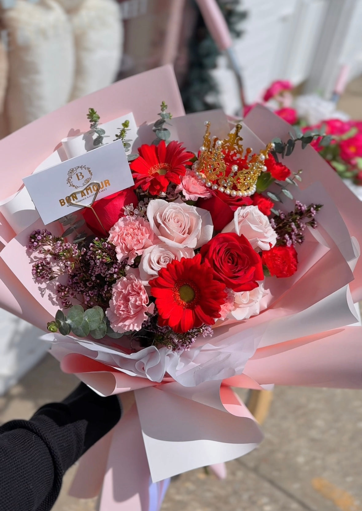 front picture of special bouquet of pink and red